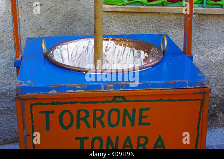 Typische torrone aus Tonara, Sardinien Stockfoto