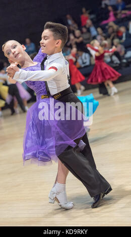 Brentwood, Essex, 11. Oktober internationalen Ballsaal Meisterschaften 2017 in der internationalen Halle, Brentwood., Juvenile Abschnitt Credit: Ian Davidson/Alamy leben Nachrichten Stockfoto