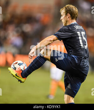 Houston, TX, USA. 11 Okt, 2017. Sporting Kansas City defender Seth Sinovic (15), die in Aktion bei einem Major League Soccer Spiel zwischen dem Houston Dynamo und Kansas City Sporting bei BBVA Compass Stadion in Houston, TX. Chris Brown/CSM/Alamy leben Nachrichten Stockfoto