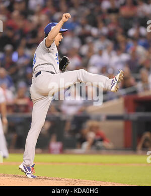 Phoenix, Arizona, USA. 9. Oktober 2017. Kenta Maeda (Dodgers) MLB: Kenta Maeda von den Los Angeles Dodgers spielt während des Spiels 3 der Major League Baseballserie National League Division Series gegen die Arizona Diamondbacks auf dem Chase Field in Phoenix, Arizona, USA. Quelle: AFLO/Alamy Live News Stockfoto