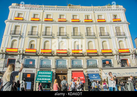 Madrid, Spanien. 12 Okt, 2017. Feiern des 12. Oktober auf den Straßen von Madrid Quelle: Alberto Sibaja Ramírez/Alamy leben Nachrichten Stockfoto