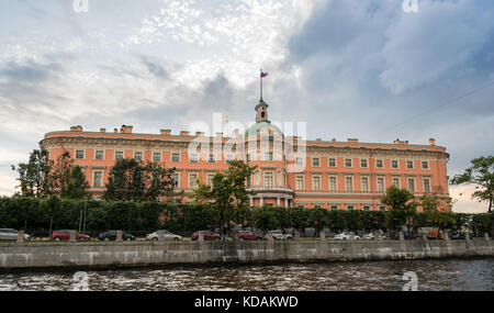 St Michael's Schloss und Kanäle in St. Petersburg, Russland Stockfoto