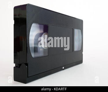 Perspektivische Ansicht von Vintage schwarz vhs Video Kassette. Stockfoto