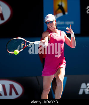 Australian Samantha Strosur in Tag 1 Australian Open spielen. Stosur schlug Klara Zakopalova (CZE) 6-3, 6-4 in der ersten Runde der Australian Open 2014 Stockfoto