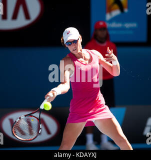 Australian Samantha Strosur in Tag 1 Australian Open spielen. Stosur schlug Klara Zakopalova (CZE) 6-3, 6-4 in der ersten Runde der Australian Open 2014 Stockfoto