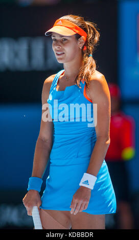 Ana Ivanovic konkurriert bei den Australian Open die Australian Open - ein Grand Slam Turnier - ist die Auftaktveranstaltung für das Tennis Kalender jährlich. Stockfoto