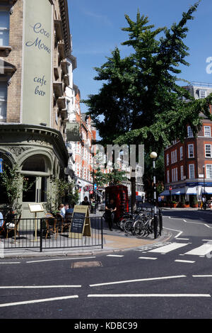 Coco Momo an der Ecke Marylebone High Street und Paddington Street, Marylebone, London, Großbritannien Stockfoto