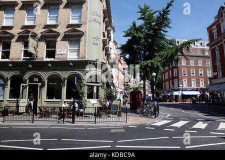 Coco Momo an der Ecke Marylebone High Street und Paddington Street, Marylebone, London, Großbritannien Stockfoto