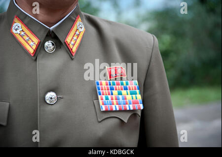 UN officier en Charge de la visite de la DMZ (Zone coréenne démilitarisée) le 7 octobre 2012. Ein für den Besuch der DMZ verantwortender Offizier ( Demilitarist Stockfoto