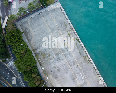 Luftaufnahme auf Instagram Pier auf den Victoria Harbour in Hong Kong Stockfoto