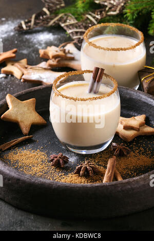 Eierlikör Weihnachten cocktail Stockfoto