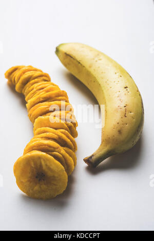 Foto von gesunden Hausgemachte kela oder Banana Chips oder Wafer oder kochbananen Chips, selektiven Fokus Stockfoto