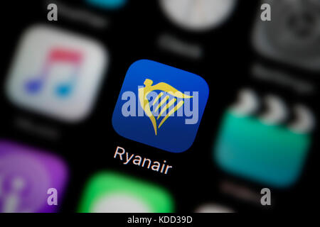 Eine Nahaufnahme des Logo für Ryanair app Symbol, wie auf dem Bildschirm eines Smartphones (nur redaktionelle Nutzung) Stockfoto