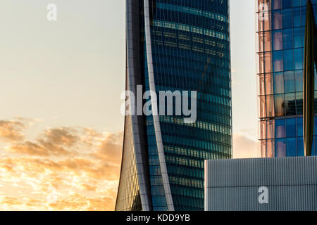 Mailand, Italien - SEPTEMBER 20,2017: Die neue Wolkenkratzer Generali Hauptsitz von Zaha Hadid Architects im Citylife Bezirk entwickelt. Stockfoto