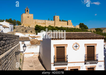 Panoramablick. Maurische Burg Alcazaba, Antequera. Provinz Málaga, Andalusien. Südspanien, Europa Stockfoto