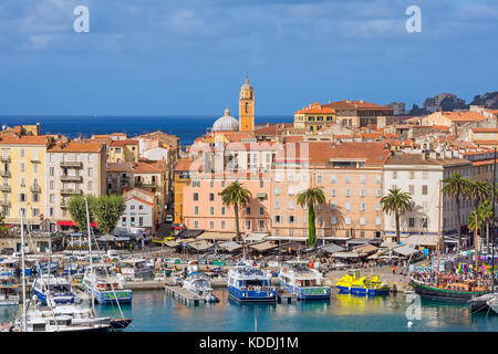 Oben auf Ajaccio Hafen und die Altstadt, Korsika, Frankreich. Stockfoto