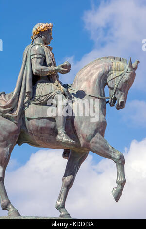 Napoleon Bonaparte Reiterstandbild am Place de Gaulle, Ajaccio, Korsika, Frankreich. Stockfoto