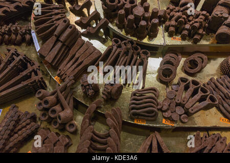 London, Großbritannien. 12. Okt. 2017. Olympia in London veranstaltet die Chocolate Show London bis zum 15. Oktober 2017 Kredit: Andrew Lalchan/Alamy Live News Stockfoto