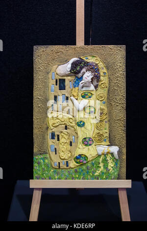 London, Großbritannien. 13 Okt, 2017. Ein Gustav Klimt mit Schokolade an die kunst Schokolade Ausstellung im Chocolate Show 2017 gemalt. Credit: Laura de Meo/alamy leben Nachrichten Stockfoto