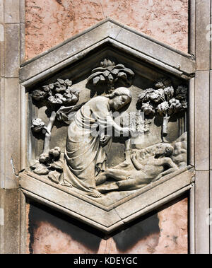 Schaffung von Adam: Andrea Pisano, 1334-36. Die Kathedrale Santa Maria del Fiore in Florenz - Florenz Italien Kathedrale der Heiligen Maria der Blume 1336 Florenz Italien Stockfoto