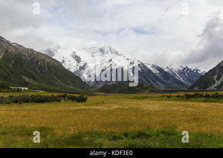 Eine malerische Aussicht auf die Berge in Neuseeland Stockfoto