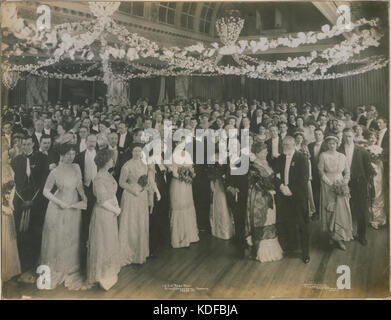 Diode Rose Kugel, King Edward Hotel, Toronto, 28.Februar 1911 (HS 85 10 23682) Stockfoto