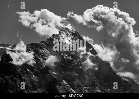 Die Nordwand des Eiger zum ersten Berg, Grindelwald, Schweiz Stockfoto