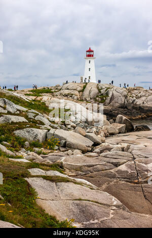 Der Granit Küste und Leuchtturm von Peggy's Cove, Nova Scotia am 30. August 2017. Stockfoto