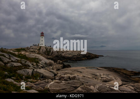 Der Granit Küste und Leuchtturm von Peggy's Cove, Nova Scotia am 30. August 2017. Stockfoto