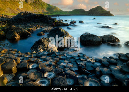 Felsformationen. Riesen Causway. Nortnern Irland Stockfoto