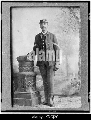 Sgt. John Denny, in voller Länge Porträt, stehend, nach vorne LCCN 97506061 Stockfoto