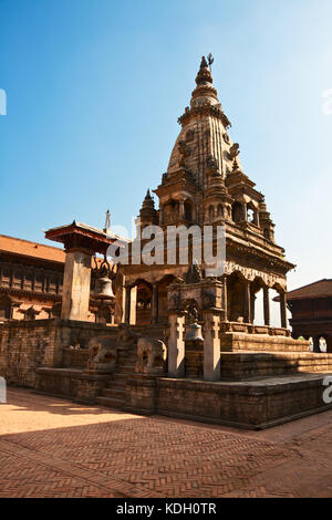 Bhaktapur, eine der vielen Tempel in den Durbar Square Stockfoto