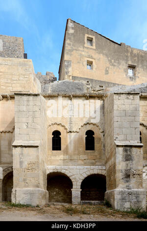 St. Peter's Chapel & Hermitage (c 11), oder religiöses Retreat, Montmajour Abtei, in der Nähe von Arles, Provence, Frankreich Stockfoto