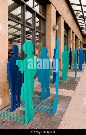 Calgary, Alberta/Kanada - 30. August 2015: ein Teil der "Transit" von Jill anholt aus einem einzigartigen Winkel in Calgary, Alberta. Stockfoto