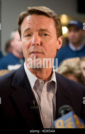 John Edwards dargestellt in den Vereinigten Stahlarbeitern von Amerika Lokale 4856 in Henderson, Nevada, 16. Januar 2008. © kabik / MediaPunch Stockfoto