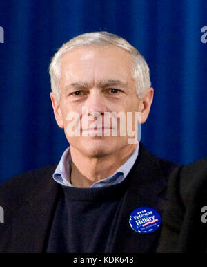 General Wesley Clark dargestellt an einem Hillary Clinton supporter Kundgebung an greenspun der mittleren Schule in Henderson, Nevada, 18. Januar 2008. © kabik / MediaPunch Stockfoto