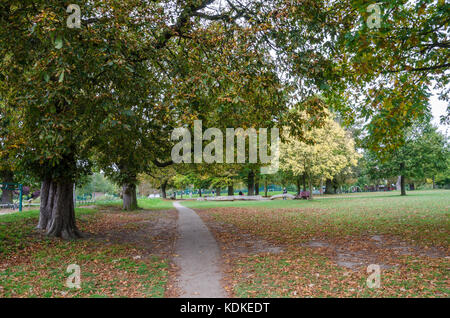 Ein Blick auf den Prospect Park in der Lesung in der Berkshire im Herbst. Stockfoto