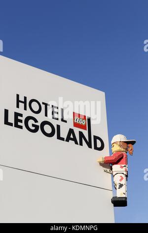 Billund, Dänemark - 12. November 2015: Legoland Hotel in Billund. Lego ist eine Linie aus Kunststoff Spielzeug, das von der dänischen Lego hergestellt werden Stockfoto