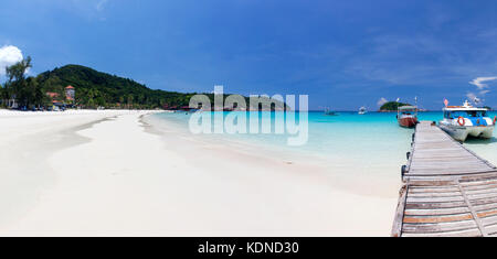 Ein weisser Sandstrand auf Redang Island, Malaysia Stockfoto