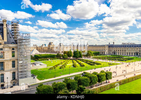 Tuileries Garten an einem schönen Sommertag in Paris Stockfoto