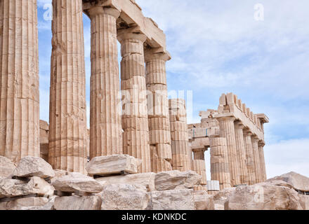 Der Parthenon ist ein ehemaliger Tempel auf der Athener Akropolis, Griechenland, gewidmet der Göttin Athene, denen die Menschen von Athen ihren Schutzpatron als Stockfoto