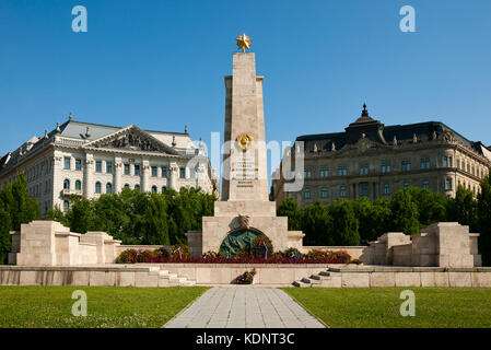 Denkmal für die sowjetischen Soldaten, die am Platz der Freiheit in Budapest, Ungarn Stockfoto