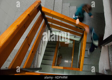 Treppe, Blick von oben. Stockfoto