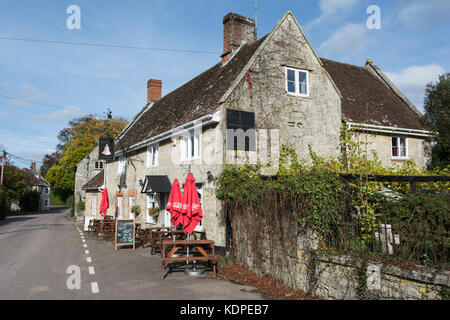 Das Bell Inn Wylye, Warminster, Wiltshire, England, Großbritannien Stockfoto