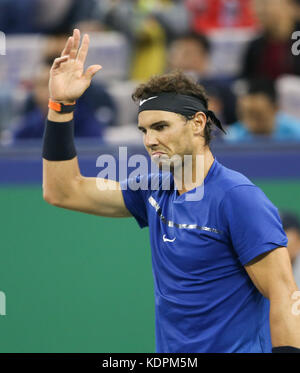 Shanghai, China. Oktober 2017. Rafael Nadal aus Spanien reagierte im Einzelfinalspiel gegen Roger Federer aus der Schweiz beim ATP Shanghai Masters Tennis Turnier 2017 in Shanghai, Ostchina, am 15. Oktober 2017. Quelle: Ding Ting/Xinhua/Alamy Live News Stockfoto