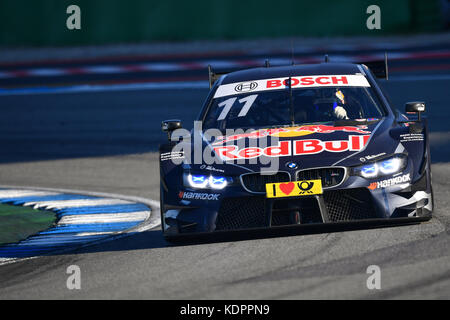 Hockenheim, Deutschland. Oktober 2017. Marco Wittmann von Deutschland für das BMW Team RMG in einem BMW M4 beim Deutschen Touring Car Masters auf dem Hockenheimring in Hockenheim, Deutschland, 15. Oktober 2017. Quelle: Uwe Anspach/dpa/Alamy Live News Stockfoto