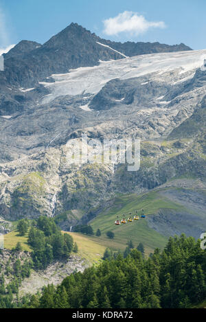 In der Seilbahn La Grave, Frankreich, Europa. Stockfoto