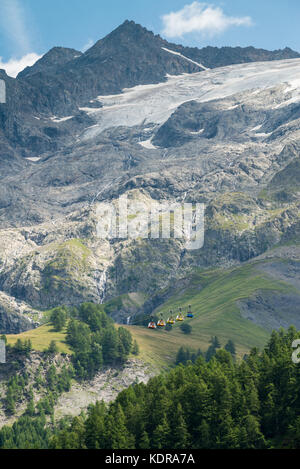 In der Seilbahn La Grave, Frankreich, Europa. Stockfoto