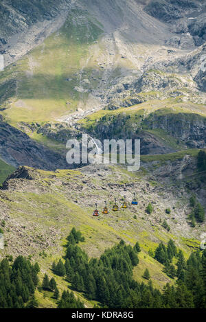 In der Seilbahn La Grave, Frankreich, Europa. Stockfoto