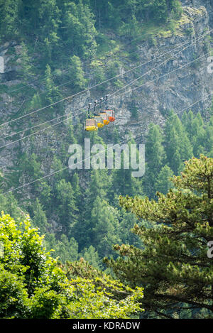 In der Seilbahn La Grave, Frankreich, Europa. Stockfoto